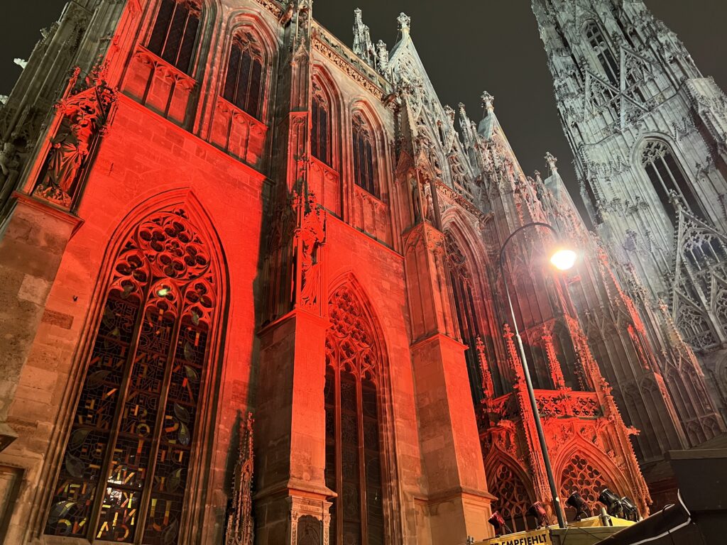 Stephansdom Wien Red Wednesday